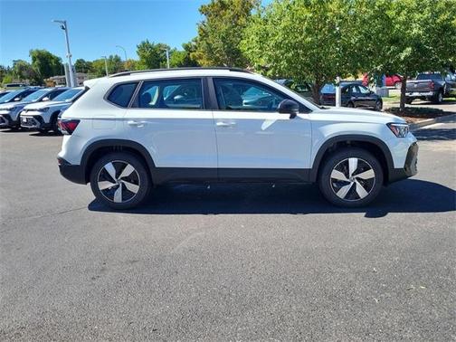 2025 Volkswagen Taos 1.5T S