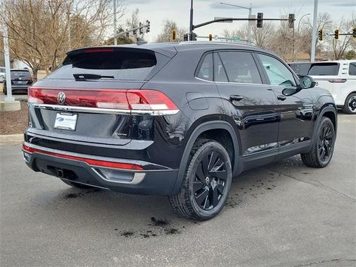 2025 Volkswagen Atlas Cross Sport 2.0T SE w/Technology