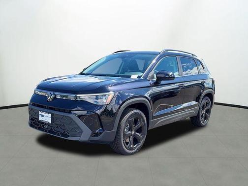 2025 Volkswagen Taos 1.5T SE Black