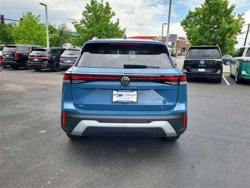2025 Volkswagen Tiguan 2.0T SE