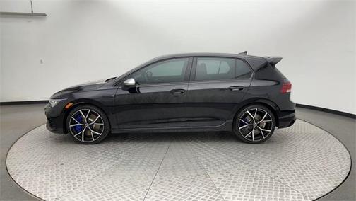 2024 Volkswagen Golf R 2.0T