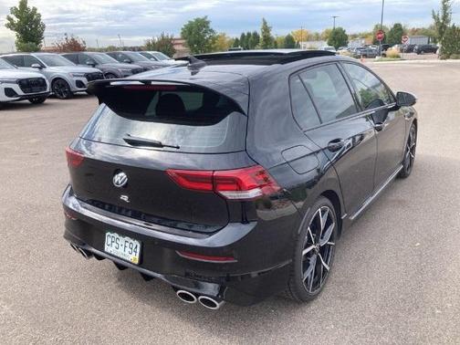 2024 Volkswagen Golf R 2.0T