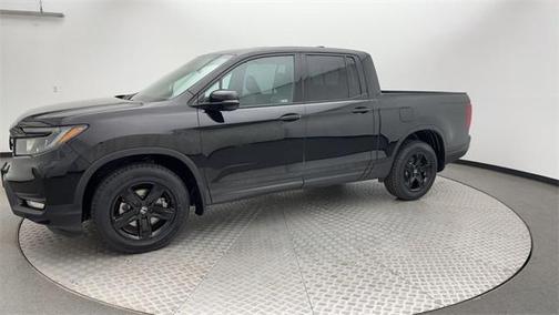 2022 Honda Ridgeline Black Edition