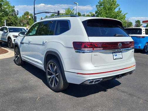 2025 Volkswagen Atlas 2.0T SEL Premium R-Line