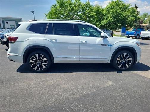2025 Volkswagen Atlas 2.0T SEL Premium R-Line