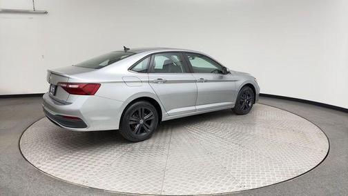 Pyrite Silver Metallic 2023 Volkswagen Jetta 1.5T SE