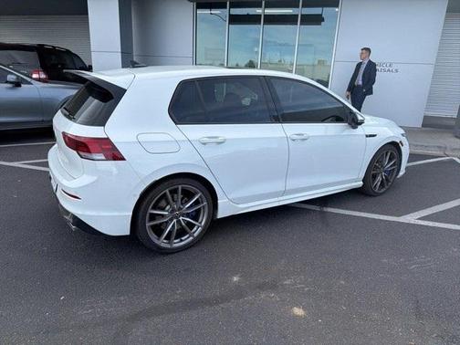 2024 Volkswagen Golf R 2.0T
