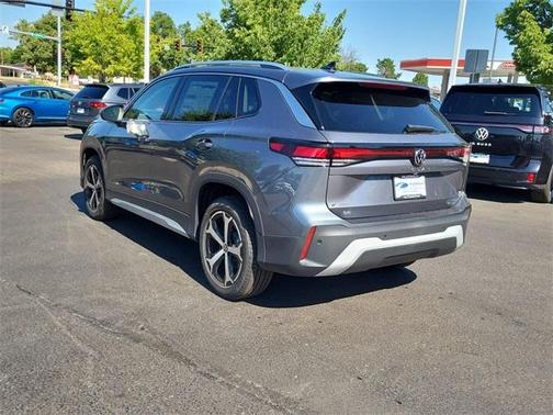 2025 Volkswagen Tiguan 2.0T SE