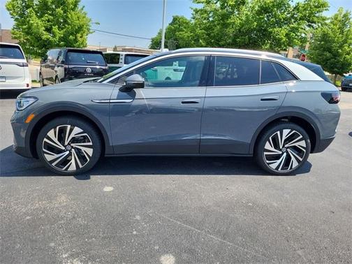 2025 Volkswagen ID.4 Pro S Plus