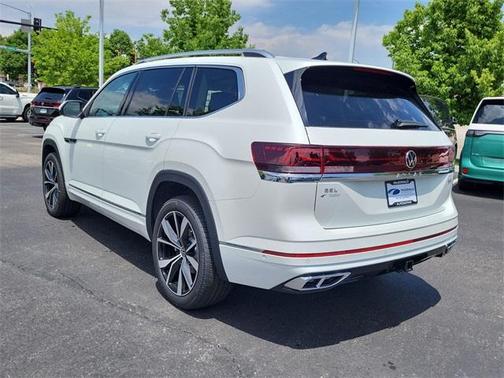 2025 Volkswagen Atlas 2.0T SEL Premium R-Line