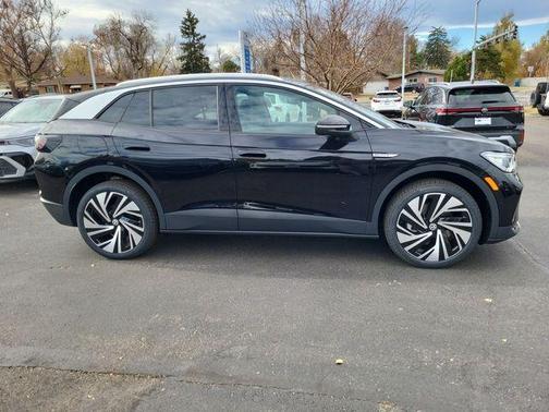 2025 Volkswagen ID.4 Pro S Plus