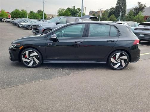 2025 Volkswagen Golf GTI 2.0T S