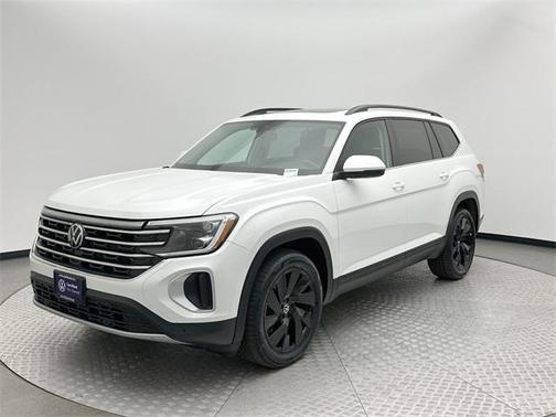 2025 Volkswagen Atlas 2.0T SE