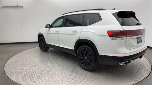 2025 Volkswagen Atlas 2.0T SE