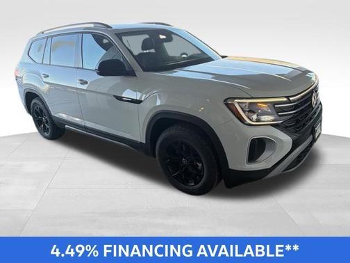 2025 Volkswagen Atlas 2.0T Peak Edition