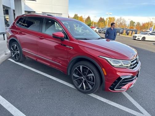 2024 Volkswagen Tiguan 2.0T SEL R-Line