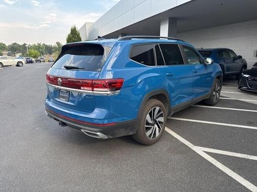 2025 Volkswagen Atlas 2.0T SE