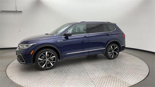 2022 Volkswagen Tiguan 2.0T SEL R-Line