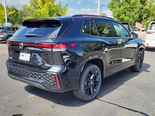 2025 Volkswagen Tiguan 2.0T SE R-Line Black