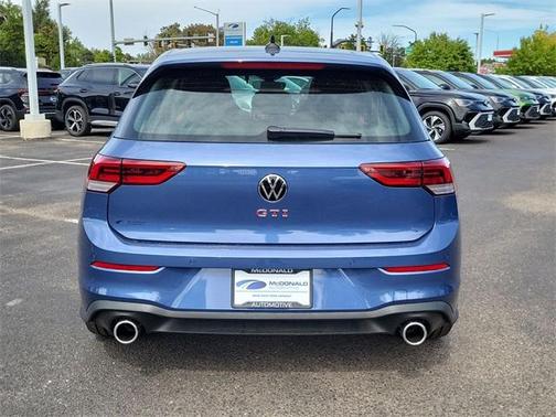 2025 Volkswagen Golf GTI 2.0T Autobahn