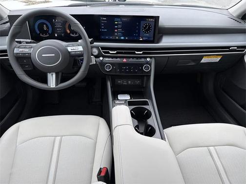 2026 Hyundai SONATA SEL