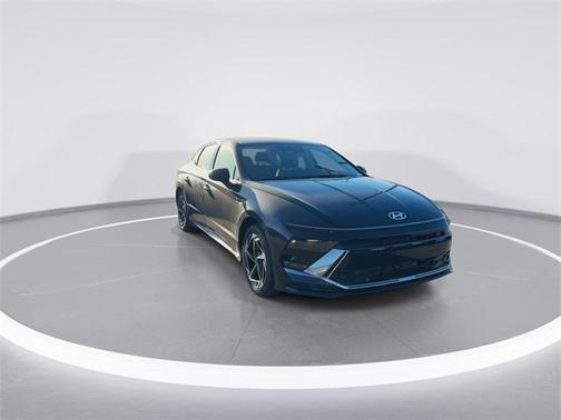 2026 Hyundai SONATA SEL