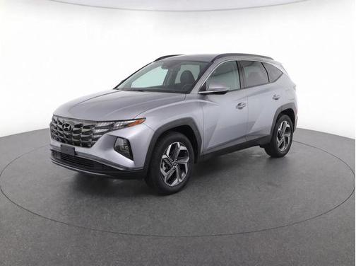Shimmering Silver 2024 Hyundai TUCSON Limited