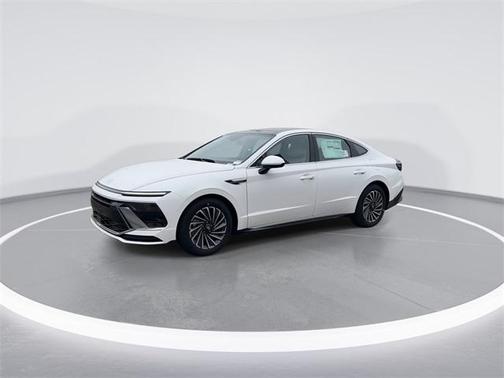 2026 Hyundai SONATA Hybrid SE
