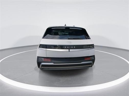 2025 Hyundai IONIQ 5 SE Standard Range