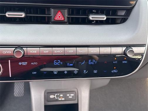 2025 Hyundai IONIQ 5 SE