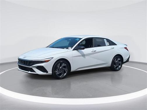 2025 Hyundai ELANTRA Sport