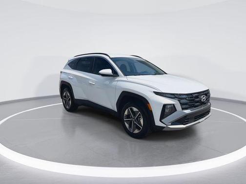 Serenity White Pearl 2025 Hyundai TUCSON SEL