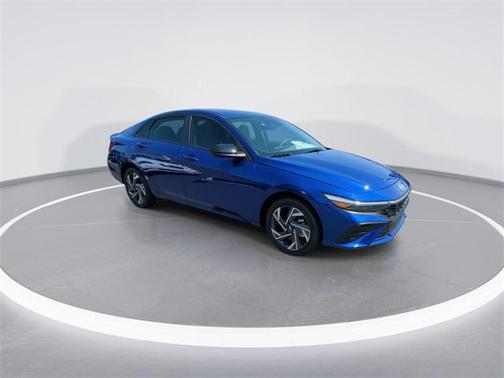 2025 Hyundai ELANTRA HEV SEL Sport