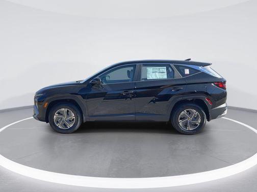 Ash Black 2026 Hyundai TUCSON Hybrid Blue SE