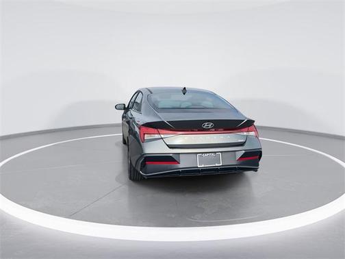 2025 Hyundai ELANTRA HEV Limited