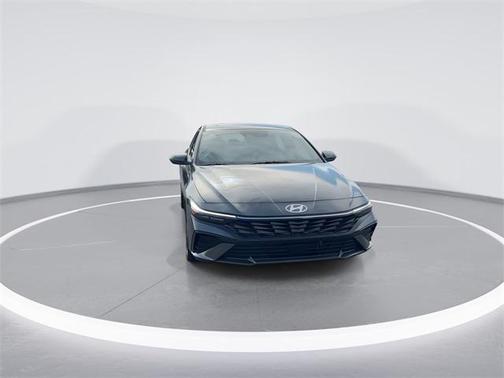 2025 Hyundai ELANTRA HEV Limited