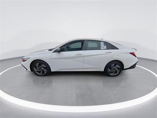 2025 Hyundai ELANTRA HEV SEL Sport