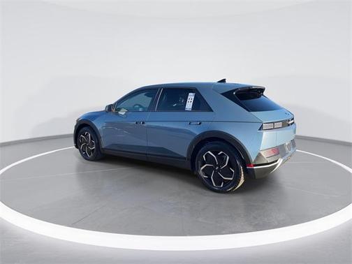2024 Hyundai IONIQ 5 SE