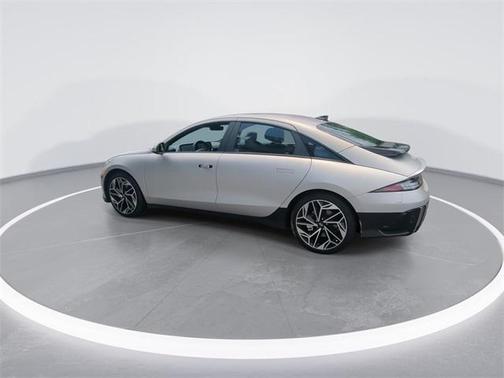 2023 Hyundai IONIQ 6 SEL