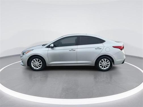 2022 Hyundai Accent SEL