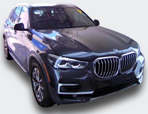 Dark Graphite Metallic 2023 BMW X5 xDrive40i