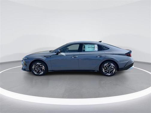 2026 Hyundai SONATA SEL