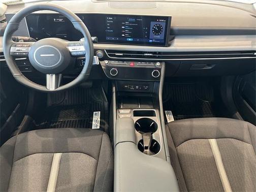 2026 Hyundai SONATA SEL