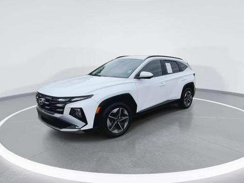 Serenity White Pearl 2025 Hyundai TUCSON SEL