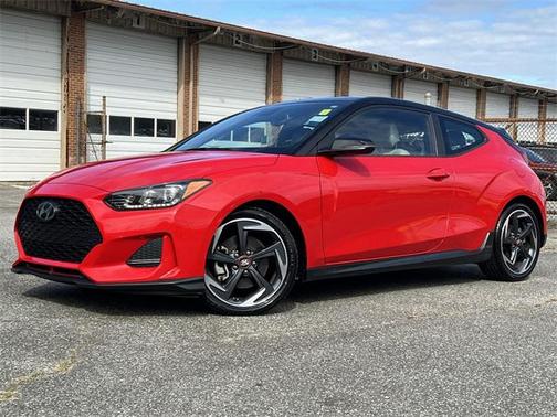 2019 Hyundai Veloster Base