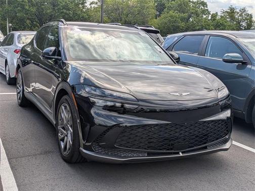 2024 Genesis GV60 Advanced AWD
