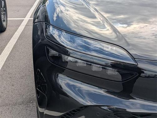 2024 Genesis GV60 Advanced AWD
