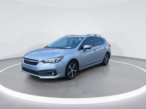 Ice Silver Metallic 2020 Subaru Impreza Premium 5-Door