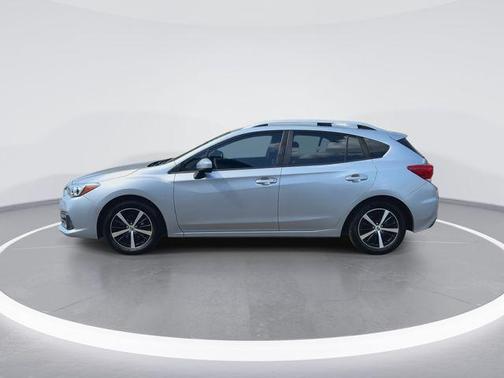 Ice Silver Metallic 2020 Subaru Impreza Premium 5-Door