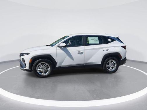 Serenity White Pearl 2026 Hyundai TUCSON SE